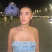 laureata in ingue e offro lezioni private in inglese e compiti genetici per elementari e medie